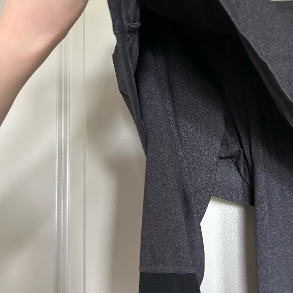 Athleta dark gray Built in skirt leggings - Picture 4 of 6